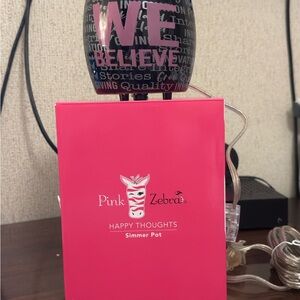 Pink Zebra Happy Thoughts Simmer Pot with Black and Pink Lamp